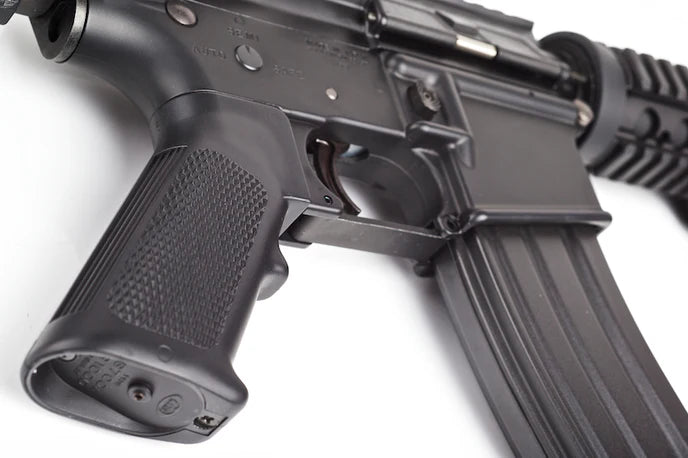 Tokyo Marui Next Generation Recoil Shock System Colt Licensed M4 CQB-R AEG Rifle