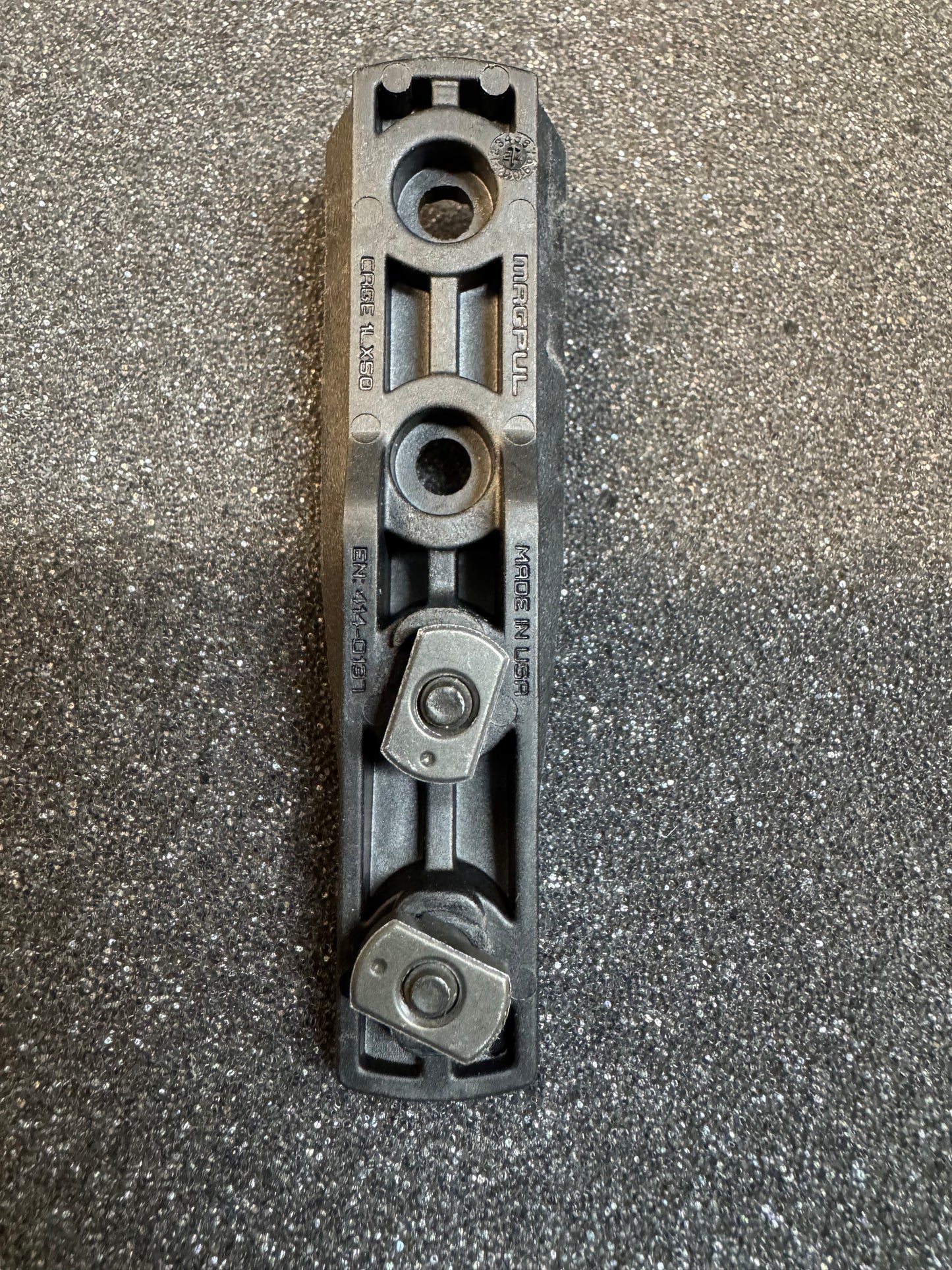 M-LOK® Cantilever Rail/Light Mount, Polymer